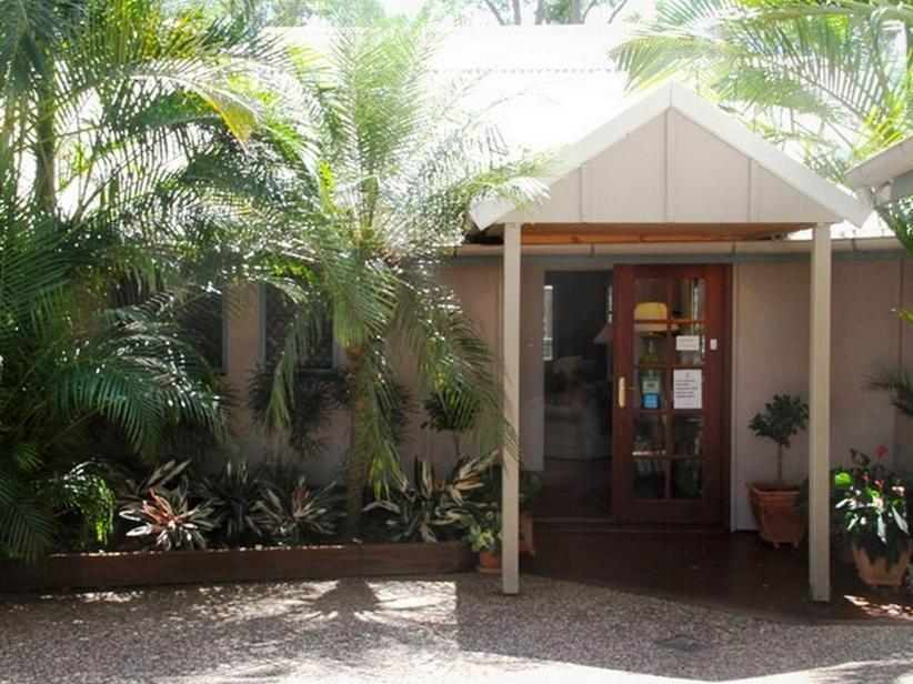 Arabella Guesthouse Alexandra Headland Exterior foto
