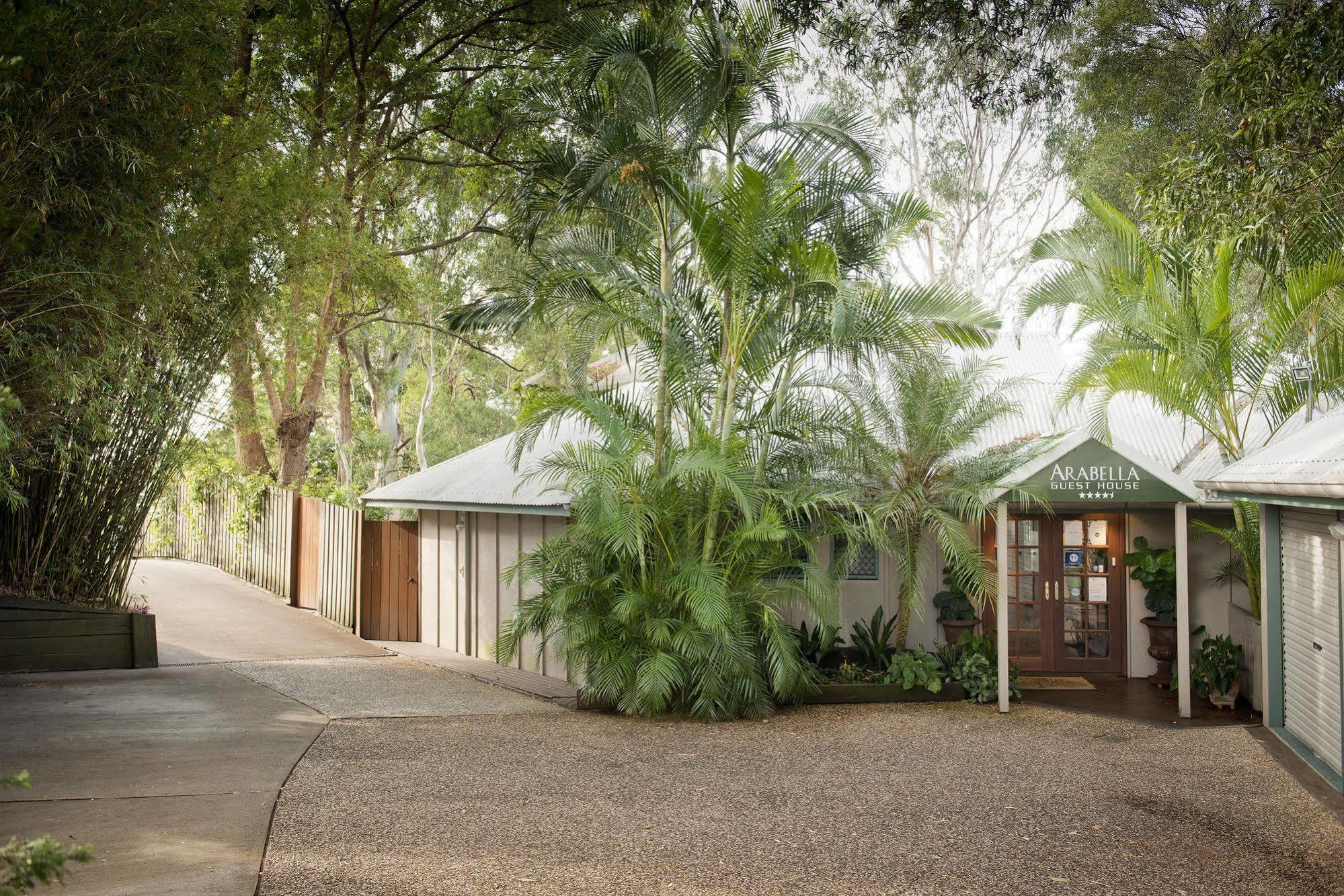 Arabella Guesthouse Alexandra Headland Exterior foto